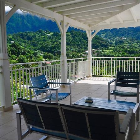 Le Colibri Vert Le Morne-Vert Exterior foto